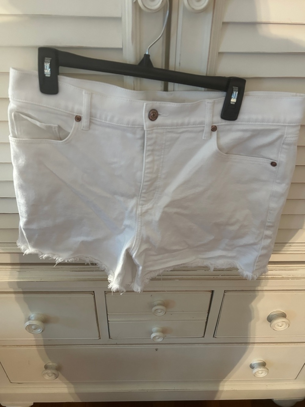 LOFT White High-Rise Denim Shorts - size 12